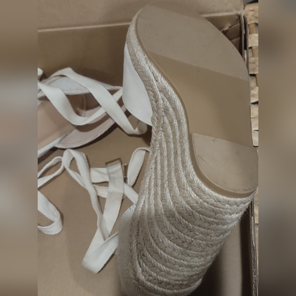 Wedges - Picture 3 of 4